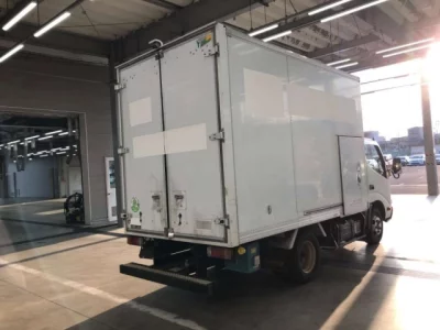 Hino DUTRO  с аукциона в Японии