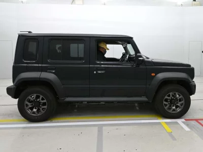 Suzuki JIMNY NOMADE