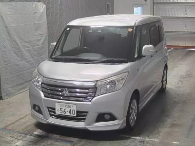Mitsubishi DELICA D2