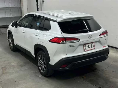 Toyota COROLLA CROSS  с аукциона в Японии