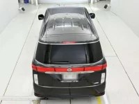 Nissan ELGRAND лот № 10004 оценка 3.5  с аукциона в Японии 7