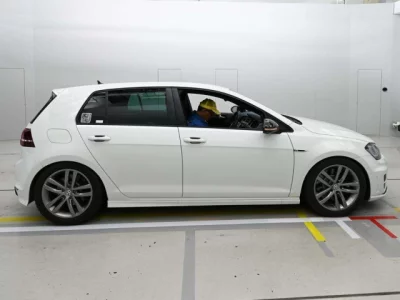 Volkswagen GOLF  с аукциона в Японии