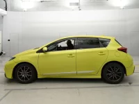 Toyota AURIS лот № 10003 оценка 4  с аукциона в Японии 3