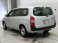 Toyota SUCCEED лот № 10015 оценка 4  с аукциона в Японии 5