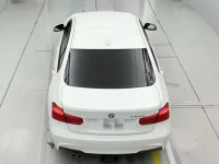 BMW 3-Series лот № 38014 оценка 4  с аукциона в Японии 7
