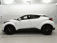 Toyota C-HR лот № 36016 оценка 4.5  с аукциона в Японии 3
