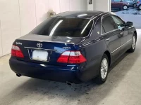 Toyota CROWN лот № 1003 оценка 3.5  с аукциона в Японии 1