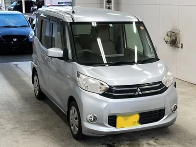 Mitsubishi EK SPACE