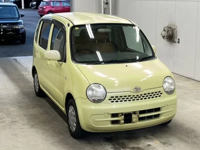 Daihatsu MOVE LATTE