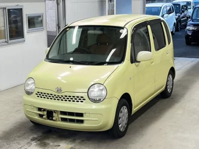 Daihatsu MOVE LATTE