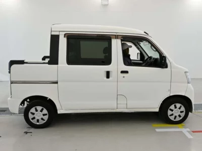 Daihatsu HIJET VAN  с аукциона в Японии