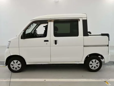 Daihatsu HIJET VAN  с аукциона в Японии