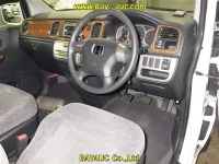 Honda STEP WAGON лот № 73 оценка 3.5  с аукциона в Японии 2