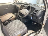 Daihatsu HIJET TRUCK лот № 1037 оценка 3  с аукциона в Японии 2