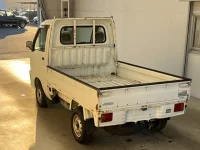Daihatsu HIJET TRUCK лот № 1037 оценка 3  с аукциона в Японии 4