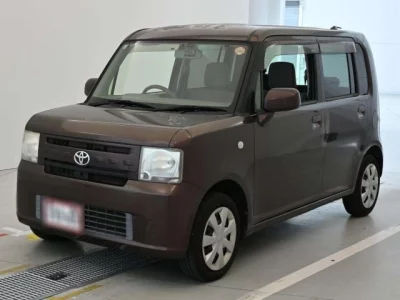 Toyota PIXIS SPACE