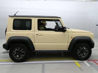 Suzuki JIMNY SIERRA лот № 36034 оценка 5  с аукциона в Японии 2