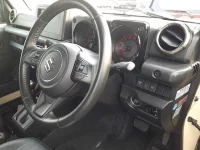 Suzuki JIMNY SIERRA лот № 36034 оценка 5  с аукциона в Японии 8