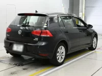 Volkswagen GOLF лот № 38044 оценка 4.5  с аукциона в Японии 1