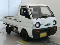 Suzuki CARRY TRUCK лот № 9047 оценка R  с аукциона в Японии 4