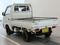 Suzuki CARRY TRUCK лот № 9047 оценка R  с аукциона в Японии 5