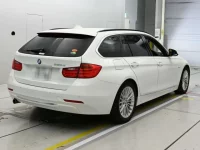 BMW 3-Series лот № 38052 оценка 4.5  с аукциона в Японии 1