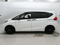 Honda FREED лот № 36046 оценка 4  с аукциона в Японии 3