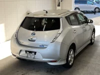 Nissan LEAF лот № 1079 оценка 3.5  с аукциона в Японии 1