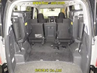 Toyota NOAH лот № 134 оценка 3.5  с аукциона в Японии 5