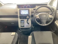 Toyota NOAH лот № 1098 оценка 3.5  с аукциона в Японии 2
