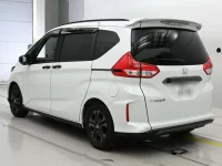 Honda FREED лот № 33057 оценка 4.5  с аукциона в Японии 5