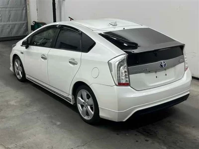 Toyota PRIUS PHV