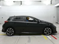 Toyota AURIS лот № 36080 оценка 3  с аукциона в Японии 2