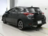 Toyota AURIS лот № 36080 оценка 3  с аукциона в Японии 5