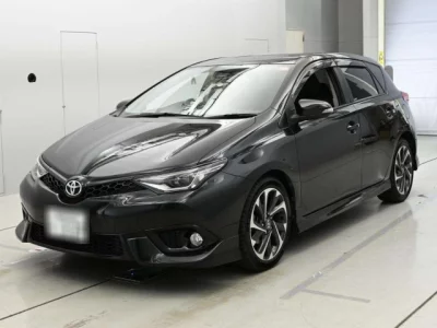 Toyota AURIS  с аукциона в Японии