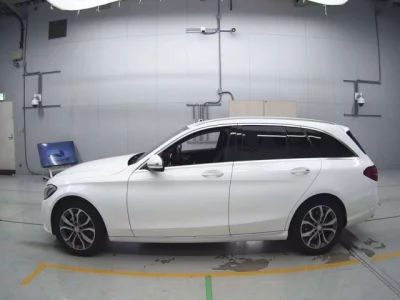 Mercedes-Benz C CLASS WAGON
