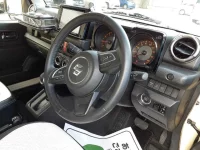 Suzuki JIMNY SIERRA лот № 36082 оценка 4.5  с аукциона в Японии 8