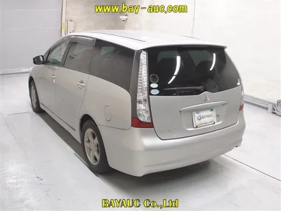 Mitsubishi GRANDIS