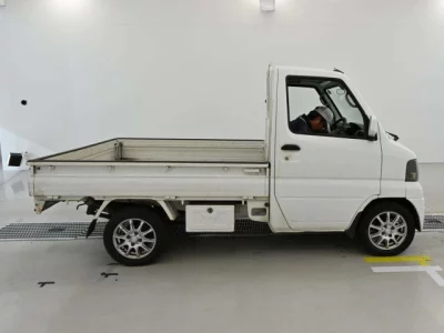 Mitsubishi MINICAB TRUCK