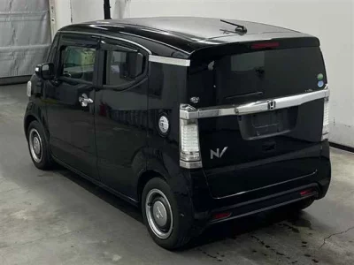 Honda N BOX SLASH
