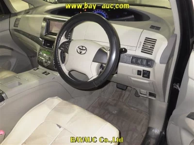 Toyota ESTIMA HYBRID