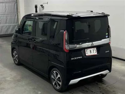 Mitsubishi EK X SPACE
