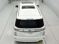 Nissan ELGRAND лот № 36096 оценка 4  с аукциона в Японии 7