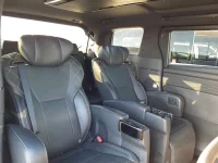 Toyota VELLFIRE лот № 36097 оценка 4.5  с аукциона в Японии 10