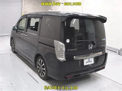 Honda STEP WAGON