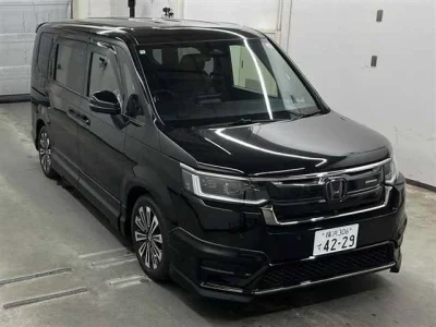 Honda STEP WAGON  с аукциона в Японии