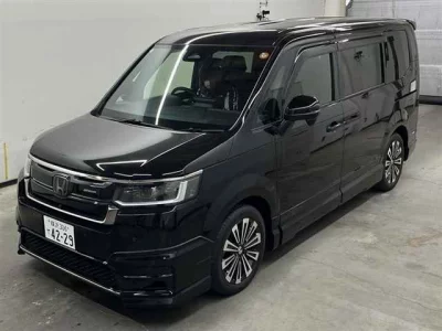 Honda STEP WAGON  с аукциона в Японии