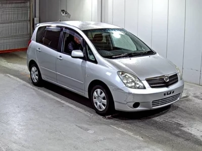 Toyota COROLLA SPACIO