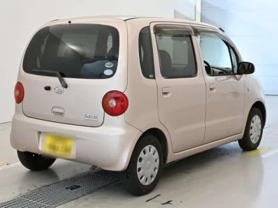 Daihatsu MOVE LATTE