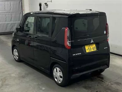 Mitsubishi EK SPACE